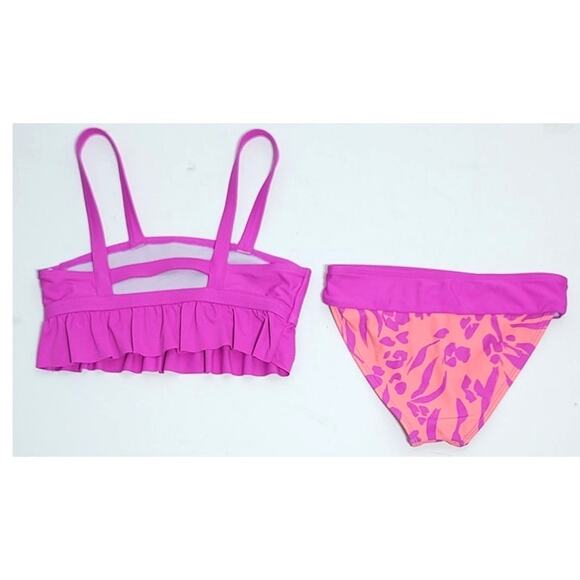 Cupshe Girls Wild At Heart Ruffle Bandeau and Wide Band Hipster Bikini Set 7 - Picture 4 of 12